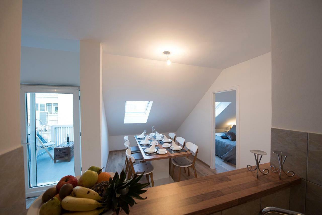 The Roof - Luxury Apartment Omis Exterior photo