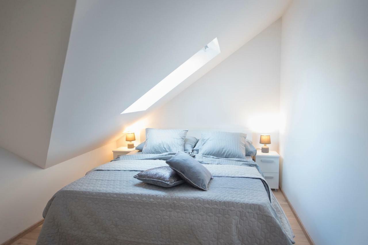 The Roof - Luxury Apartment Omis Exterior photo
