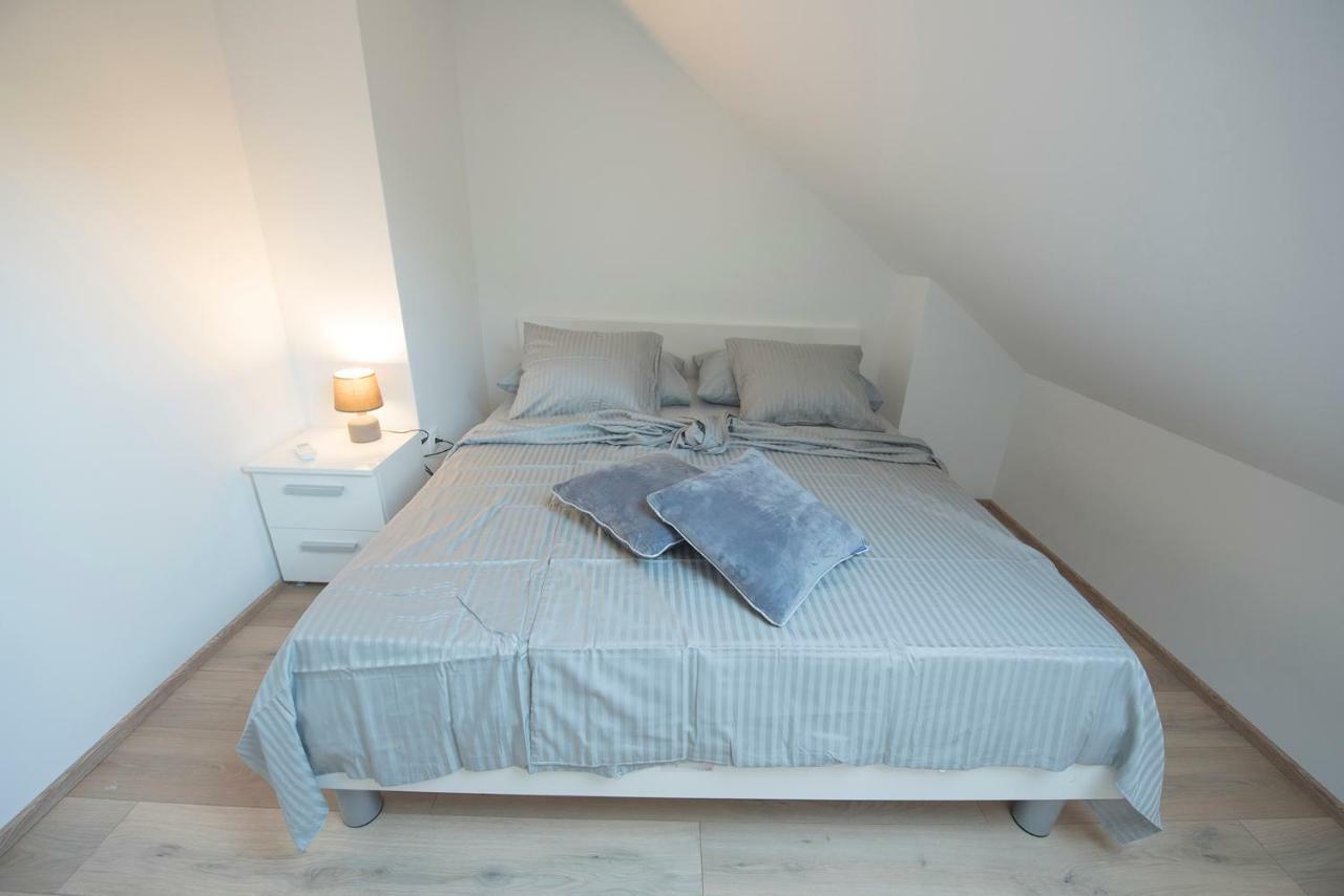 The Roof - Luxury Apartment Omis Exterior photo
